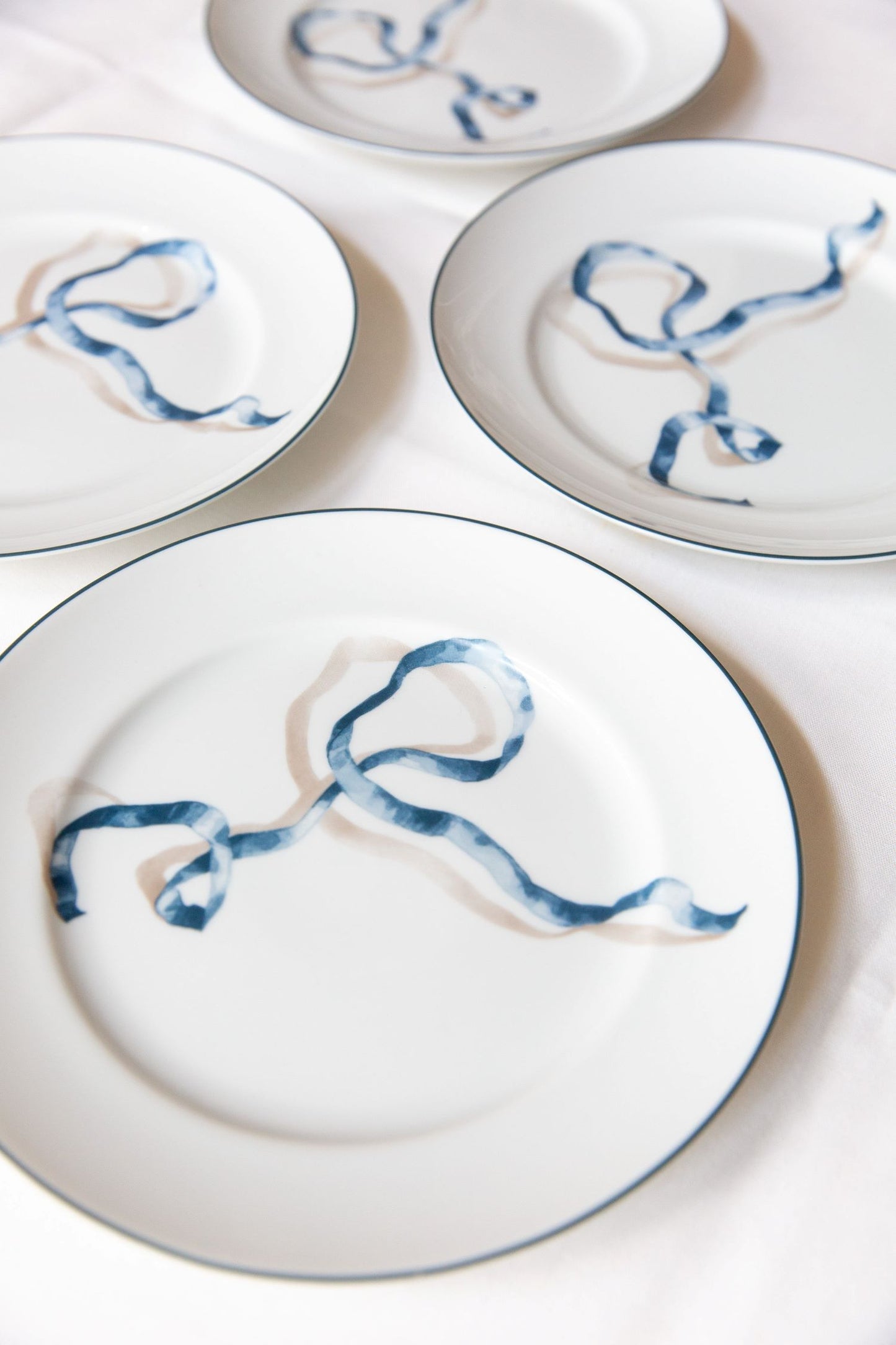 BLUE RIBBON DESSERT PLATES (SET OF FOUR)